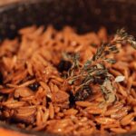 Ruoka - Mausta Päiväsi Tulisella Kajun-kanaorzolla: Helppo Resepti Kotikokeille