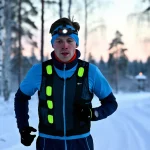 Juoksuharjoittelu talvella Suomessa: varusteet, turvallisuus ja treenivinkit pakkaseen